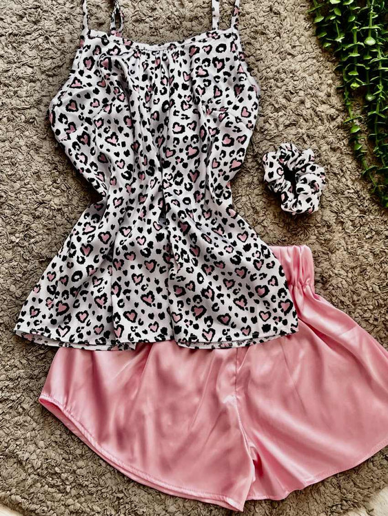 تاپ و شورتک ساتن ال ایکس