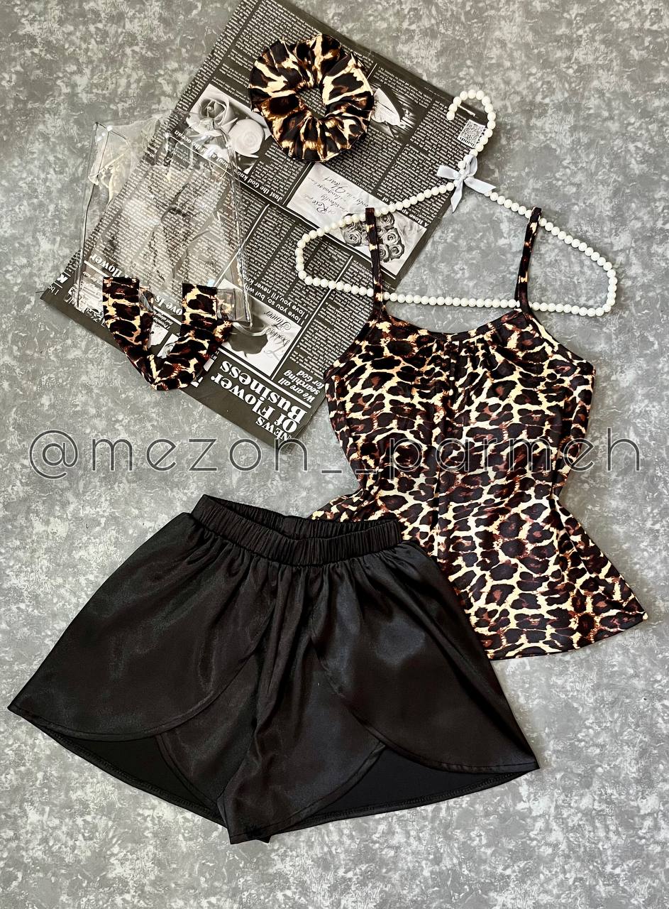 ست۴ تیکه تاپ و شورتک زنانه ساتنLxپرمه پلنگی